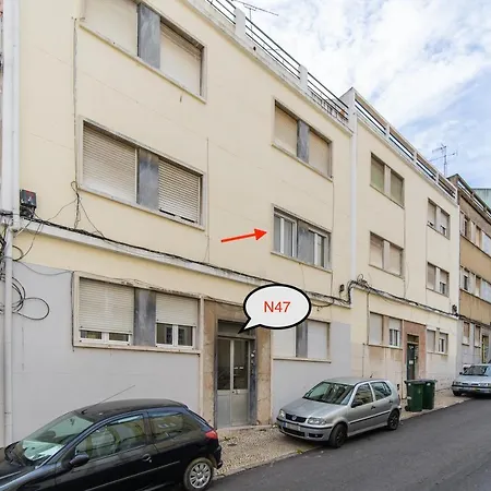 Appartement Renew Yourself At An Unvarnished Hideaway Lisboa