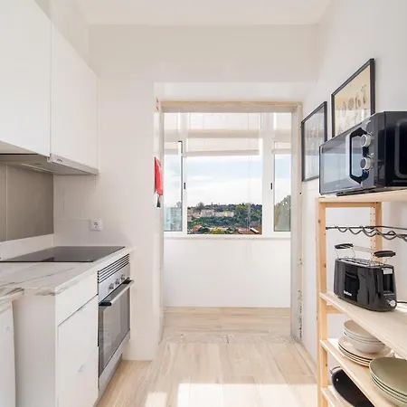 Appartement Renew Yourself At An Unvarnished Hideaway Lisboa